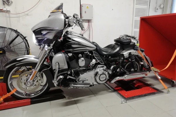 Úprava palivové mapy Harley Davidson Street Glide