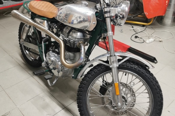 Royal Enfield Bullet 500