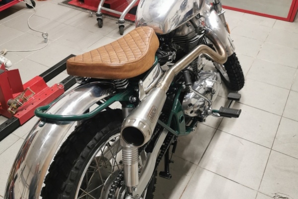 Royal Enfield Bullet 500