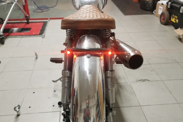 Royal Enfield Bullet 500