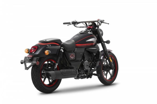 UM Renegade Vegas 300 - 88.700,- Kč