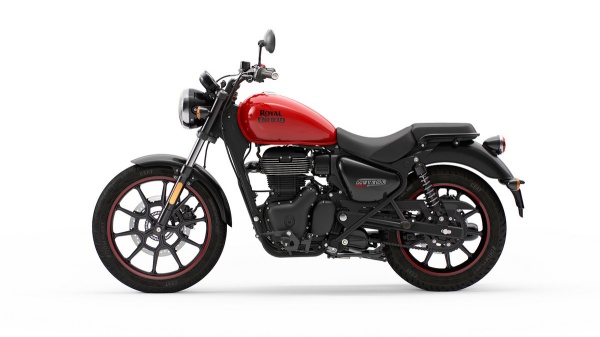 Royal Enfield Meteor 350 Fireball Red