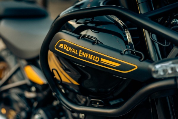Royal Enfield HIMALAYAN 450 