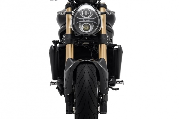 Benelli 752S