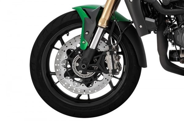 Benelli 752S