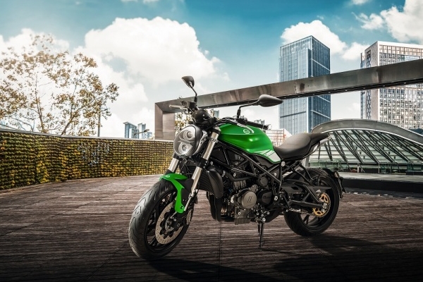 Benelli 752S