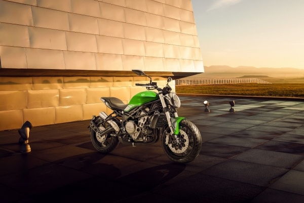 Benelli 752S