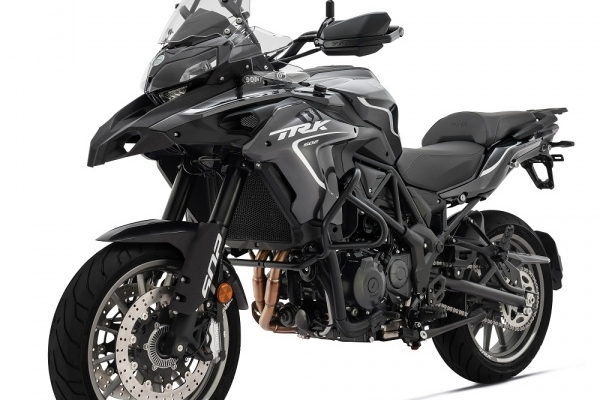 Benelli TRK 502