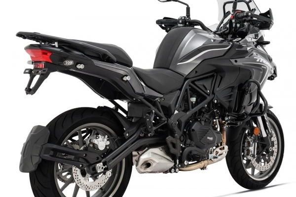 Benelli TRK 502