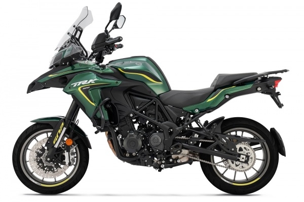 Benelli TRK 502 - Antracit Šedá