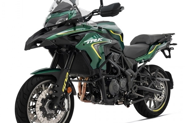 Benelli TRK 502