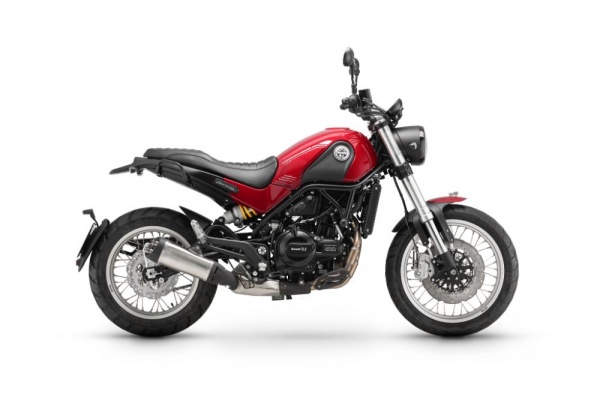 Benelli Leoncino 500 Trail - Matná Tmavá Šedá