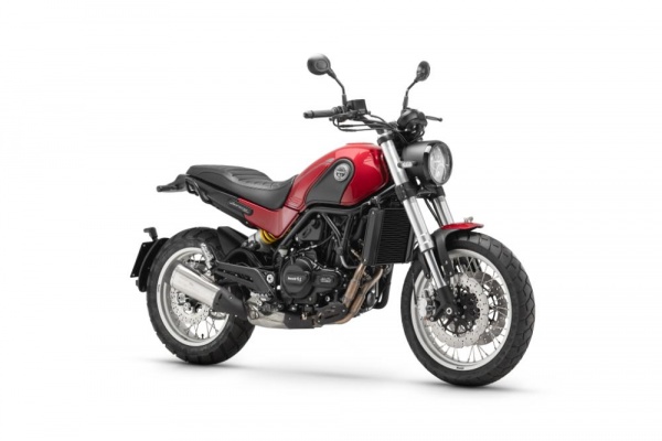 Benelli Leoncino 500 Trail 