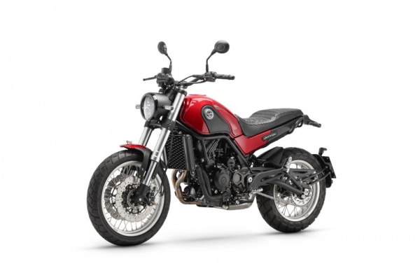 Benelli Leoncino 500 Trail - Matná Tmavá Šedá