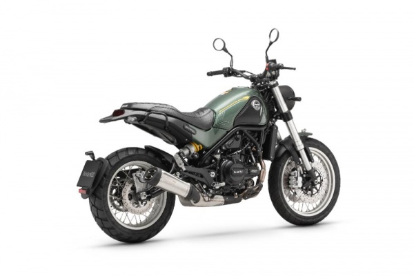 Benelli Leoncino 500 Trail - Matná Tmavá Šedá