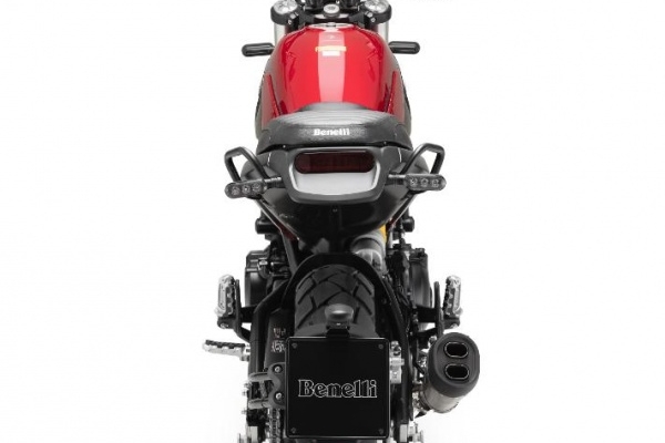 Benelli Leoncino 500 Trail 