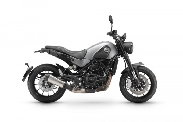 Benelli Leoncino 500 