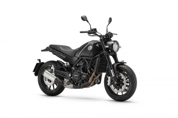 Benelli Leoncino 500 - Matná Tmavá Šedá