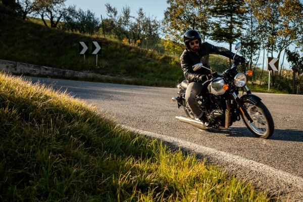 Benelli Imperiale 400 