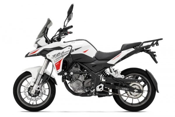 Benelli TRK 251