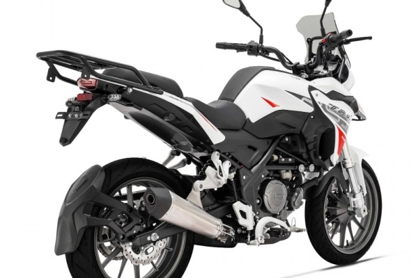 Benelli TRK 251