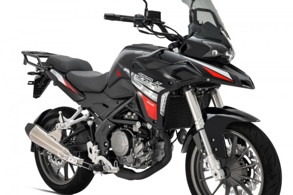 Benelli TRK 251