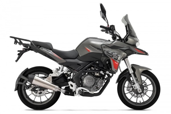 Benelli TRK 251