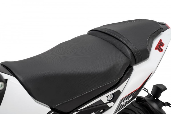 Benelli TNT 125