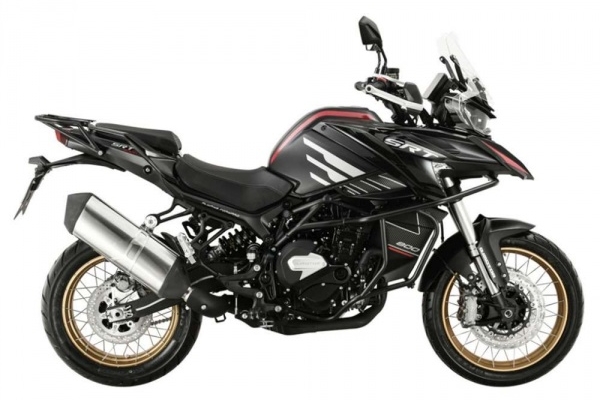 QJMOTOR SRT 800SX