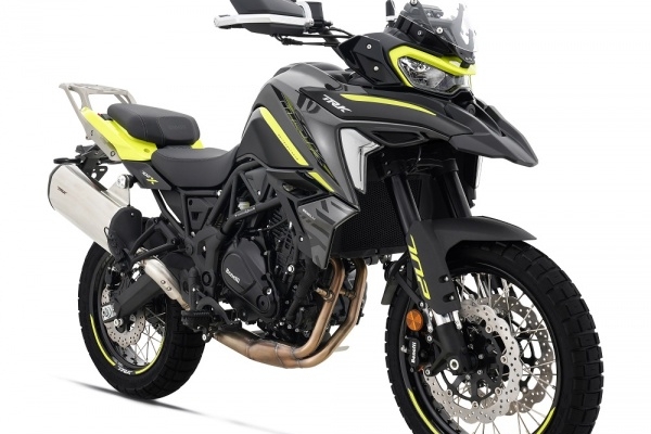 Benelli TRK 702 X