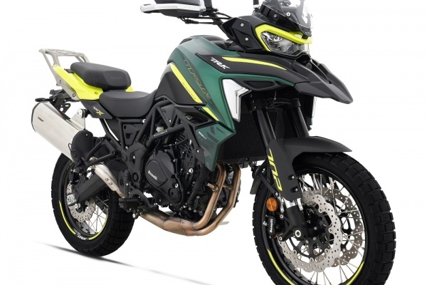 Benelli TRK 702 X