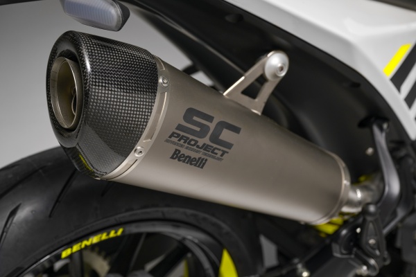 Benelli BKX 300S