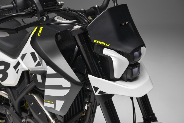 Benelli BKX 300S