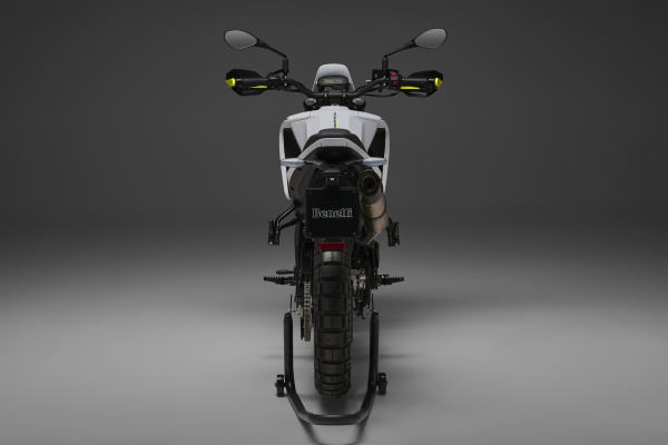 Benelli BKX 300