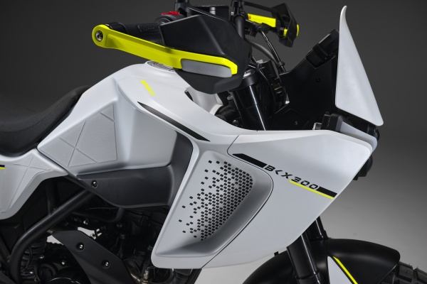 Benelli BKX 300