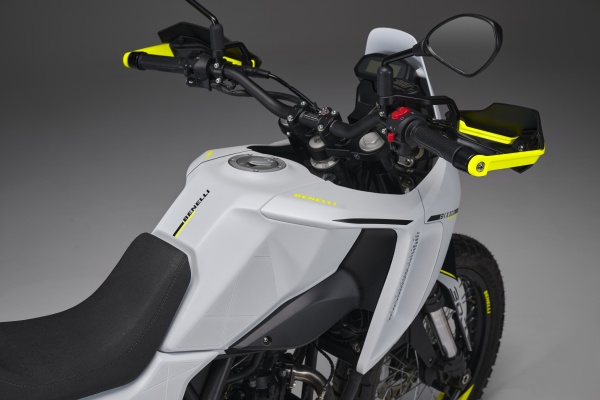 Benelli BKX 300