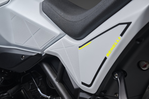 Benelli BKX 300
