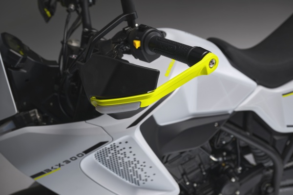 Benelli BKX 300