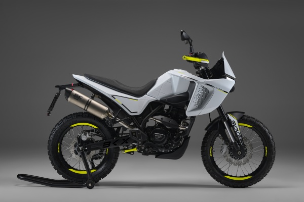 Benelli BKX 300