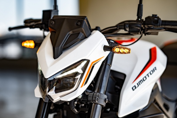 QJMOTOR TRX 12