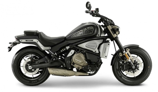 QJMOTOR SRV 700