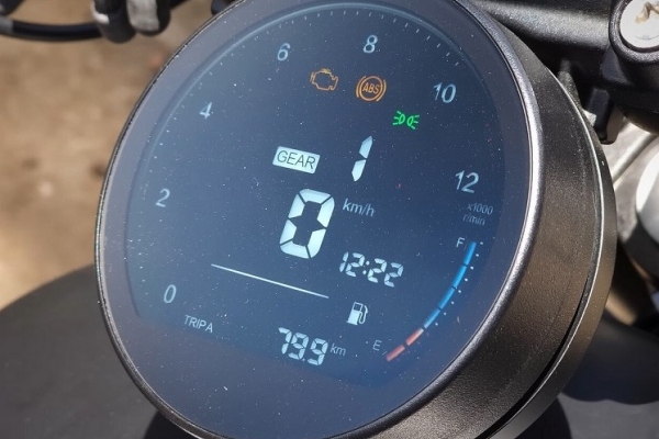 QJMOTOR SRV 350 VS