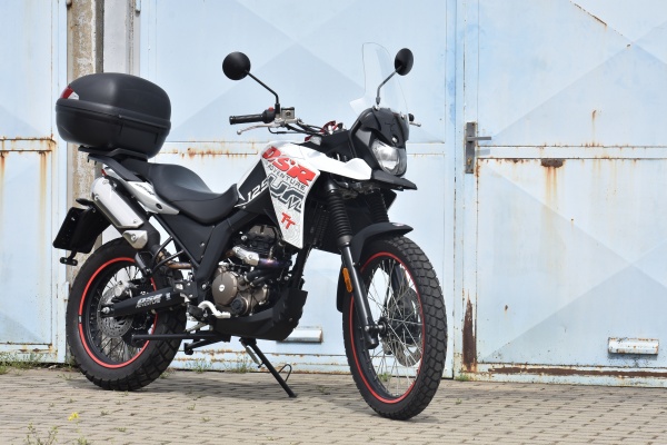 UM DSR 125 Adventure